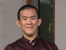 With Irreverence and Humor, Ed Yong Gives 'Voice to the Voiceless'