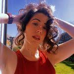 Fern Riddle's Instagram, Twitter & Facebook