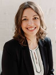 Julie Wiegand's Instagram, Twitter & Facebook