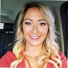 Amber Chavez's Instagram, Twitter & Facebook