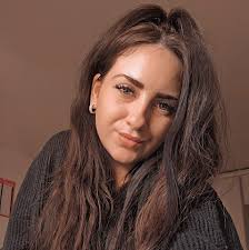 Hey all, Me and my partner is going to Roma now the 25th of March. Would  anyway recommend a nice restaurant with a view for me and my partner. Also  what's the