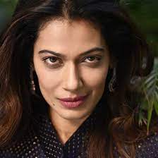 The payal rohatgi case is an unfortunate one. Case Against Tv Actor Payal Rohatgi Over Her Fb Video Against Nehru