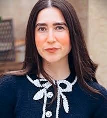 Mireya Avila's Instagram, Twitter & Facebook