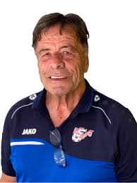 Trainer und Betreuer Mädchen-Akademie