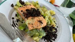 Pfiffig Leichte Kuche Kalorienarm Und Kostlich Kochen Mit Martina Und Moritz Fernsehen Wdr In 2021 Schlanke Kuche Martina Und Moritz Essen