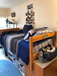 Dorm Room Bursley Hall Umich Dorm Room Diy Dorm Room Designs Guy Dorm Rooms