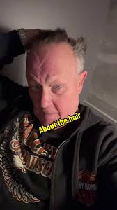 SO many questions about my hair.. if you need style tips just let me  know👍🏼 #MyHairRocks #hairtok #mystyle