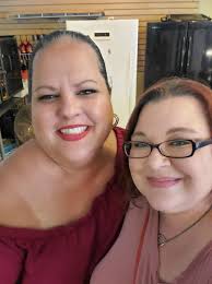 I enjoyed a delicious lunch of Broccoli and Cheddar soup and for dessert my  favorite Reese's donut. I was in taste bud heaven. I am never disappointed  when I pay a visit