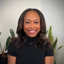 When's the last time you updated your headshot? For me, it had been five  years! In that time, I: