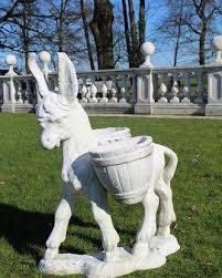 Nuxoll Gartenartikel 49456 Bakum Harme 04446 961156 Www Nuxoll Gartenartikel De Nuxoll Gartenartikel Steinfiguren In 2020 Steinfiguren Garten Design Tierfiguren