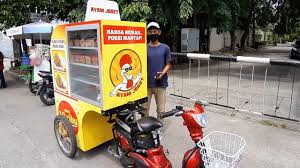 Lewat program ini, maka bisa memperoleh pengalaman di bidang perbankan dan ilmu lainnya yang akan menunjang. Rp 10 Ribu Dapat Ayam Joget Jualannya Pakai Motor Listrik Indonesian Street Food Youtube