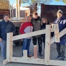 En Dolavon verde hacemos BRIQUETAS! ♻️ Son para la estufa y sirven para  calefaccionar, pueden reemplazar a la leña o se puede usar leña y briquetas  para generar más calor. La pasta