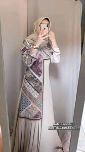 Baju gamis kombinasi batik dan polos. 100 Ide Gamis Batik Di 2021 Batik Pakaian Wanita Model Pakaian