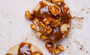 Cedric Grolet Devoile La Recette Du Meilleur Cookie De Paris En 2020 Cookies Et Biscuits Meilleure Recette De Cookies Recette