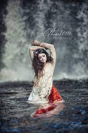 Like A Waterfall With No Motion Waterfall Photoshoot Senior Pictures Poses Water Photography