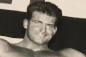 Chris Cadden to complete Hibs switch as former Motherwell star 'undergoes  medical'