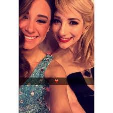 Kari Adrian's Instagram, Twitter & Facebook