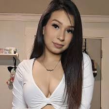 Crystal 🍀 (@crystalhernandezh)