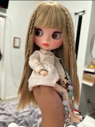 Barbie The Movie Doll, Margot Robbie as Barbie, Collectible Doll Blue Plaid  NEW Fashion Dolls