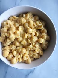 I Tried the Internet's Hack for Making Creamier, Cheesier Boxed Mac and  Cheese