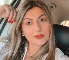 Veja quem faz aniversário hoje, 03/01/23, por Dora Nunes