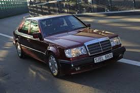 Mercedes Benz E 500 W124 Vom Anderen Stern Der Uber 124er Mercedes Benz Cars Mercedes 500 Mercedes Benz Classic