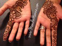 Simple dan mudah ditiru, ini 3 cara menggambar sketsa bunga. 9 Tapak Tangan Ideas Henna Designs Hand Henna Tattoo Designs Mehndi Designs For Hands