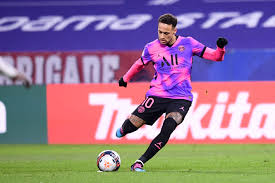 Get the latest on the brazilian footballer. French Football Pundit Hopes To See Neymar The Distributer Rather Than The Dribbler Against Bayern Munich Psg Talk