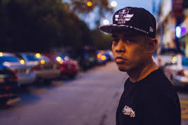 Lyrics of anak ayam by too phat: Presidential In A B Boy Stance