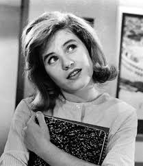 Is anyone here going to the memorial for Patty Duke? Please post any  pictures and your impressions of the memorial to this fabulous  humanitarian. Thank you! The memorial service will be on