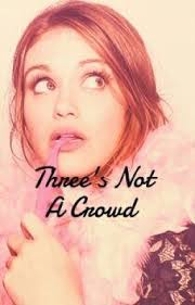 Erika Thomson's Instagram, Twitter & Facebook