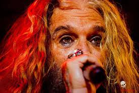 Derek Bacon's Instagram, Twitter & Facebook