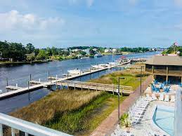 Barefoot marina is a south carolina marina in north myrtle beach with discounts, deals and promotions available on marinalife. North Myrtle Beach Rv Resort And Dry Dock Marina 9 Photos Little