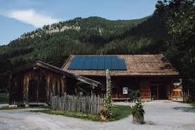 Eine hochzeit im markus wasmeier freilichtmuseum schliersee kommt einer zeitreise ins landleben wie es früher war gleich. Elegante Boho Hochzeit Mit Freier Trauung Am Schliersee Lisa Und Christoph Laura Elena Photography