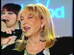Listen to patatina from wilma goich's 100 hits anni 60 (piu' belle degli anni 60) for free, and see the artwork, lyrics and similar artists. Wilma Goich Semo Gente De Borgata Da Millevoci 2011 C Youtube