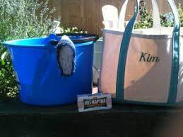 How To Clean A Land S End Canvas Bag Canvas Bag Canvas Book Bag Bags