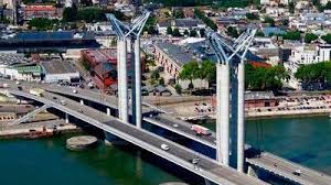 La mer méditerranée reste, encore aujourd'hui, la principale source de ce qui reste des statues en bronze, véritables trésors coulés dans les épaves. Pont Flaubert De Rouen Bloque 4 Trains Sur 10 Point Sur Les Perturbations Du 13 Decembre En Normandie