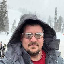 What is the daily charge for a cabana at Planet Hollywood Cancun?