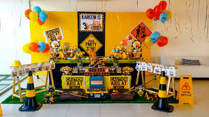 If your little boy has his heart set on trucks, cars and trains, the theme for his birthday party should be truck or construction. Amazing Construction Party Setup By Fantasyparty Littlebuilders Fantasyp Cars Theme Birthday Party Construction Birthday Theme Construction Birthday Parties