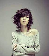 Der haarschnitt sieht zwar gut bei dicken haaren aus, wirkt aber echte wunder für dünnes haar. Pin Auf Hairstyle
