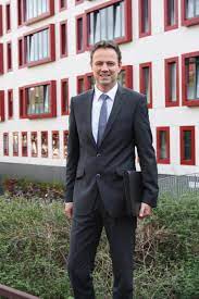 Get michael sammet's contact information, age, background check, white pages, email, criminal records, photos, relatives & social networks. Wir Werden Anders Gemessen