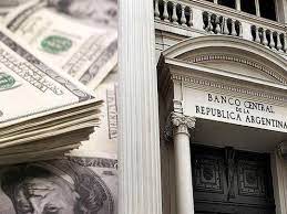 El banco central vendió divisas y lo hizo. Dolar Hoy A Cuanto Cotiza Este Domingo 18 De Abril