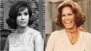 She had one son, richard meeker, but he died at. Mary Tyler Moore Biography Exposes Sides Of The Actress You Never Knew Exclusive