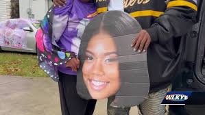 Louisville family hosts trunk-or-treat event in memory of slain daughter