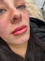 Hi! I'm Melissa Turnbow, a cosmetic and paramedical tattoo artist based in  North Bend, at Seido Salon. I specialize in enhancing natural beauty and  restoring confidence through expert tattoo techniques. Whether you're