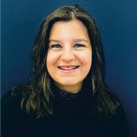 Nora Hinz's Instagram, Twitter & Facebook