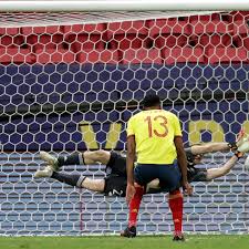 Argentina venció por penales a colombia 3 a 2, con el arquero emiliano martínez como gran héroe. Pdb9yknbvua Bm