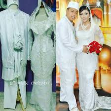 Lebih 300 design kad kahwin percuma siap sepantas 7 hari. Malay Bridal Wear Baju Pengantin Mak Andam Baju Nikah Women S Fashion Dresses Sets Evening Dresses Gowns On Carousell