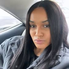 Gloria Castle (@gloriacastle_)