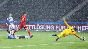 Bundesliga strugglers hertha berlin have confirmed they are in talks with sami khedira and could sign the former germany midfielder before the transfer window closes on monday. Yfzg6hex40dsym